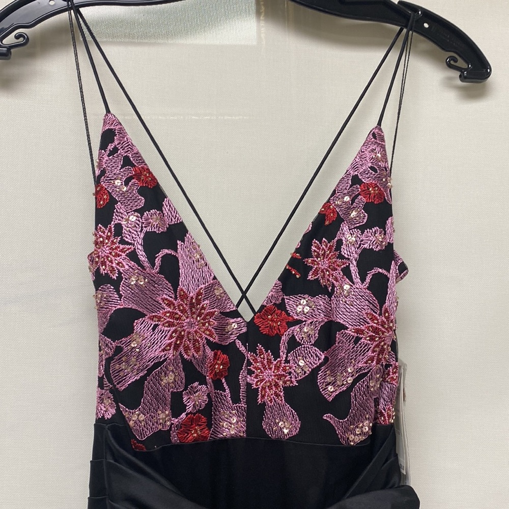 Aidan Mattox halter tiered midi dress - Picture 5 of 7